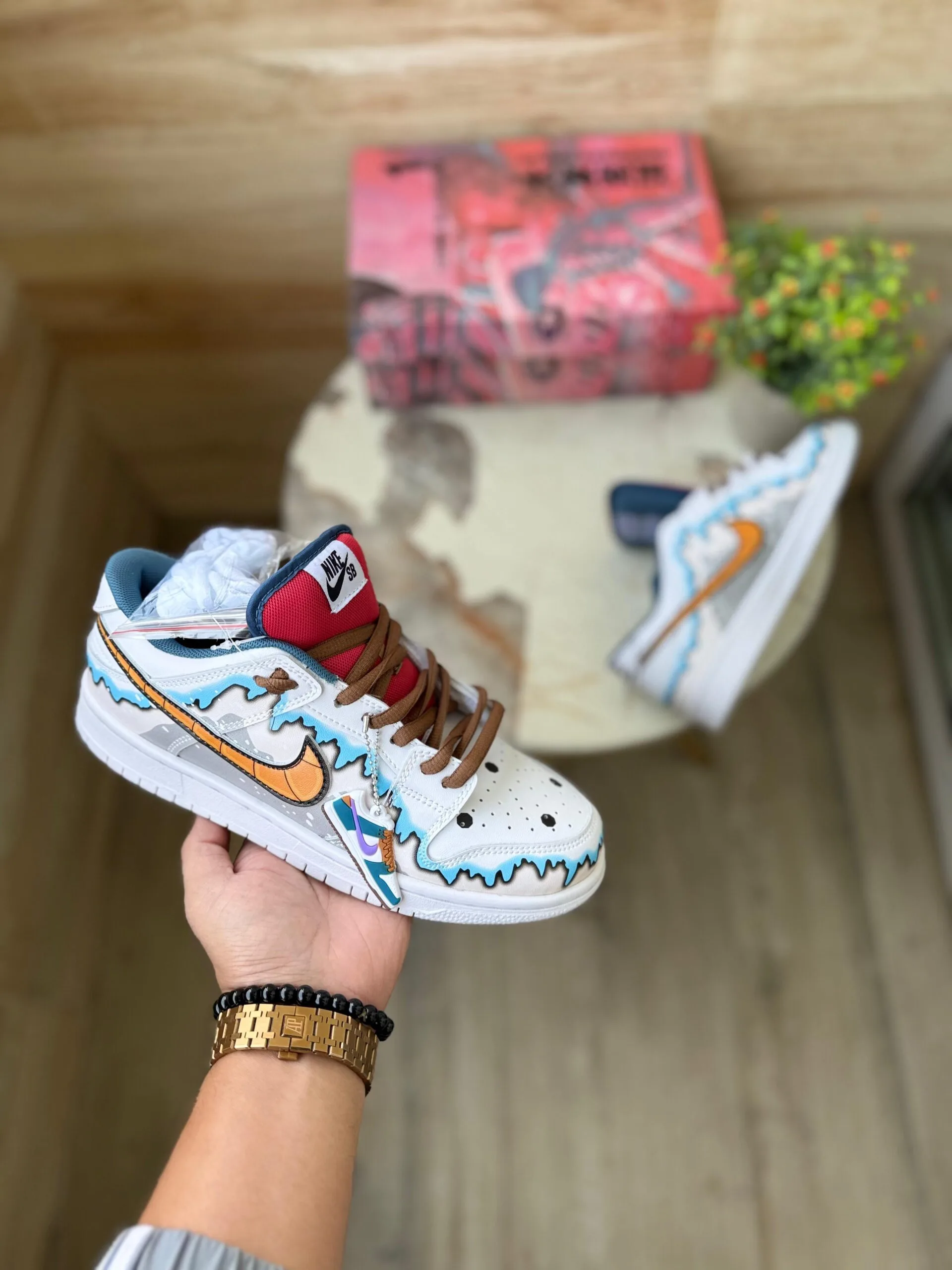 Dunk Snowman Sneakers Limited Stock (4) Dunk Snowman Sneakers Limited Stock