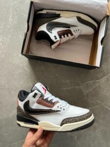 Imported Retro 3 Travis Scott Sneakers 2 Colours (1)