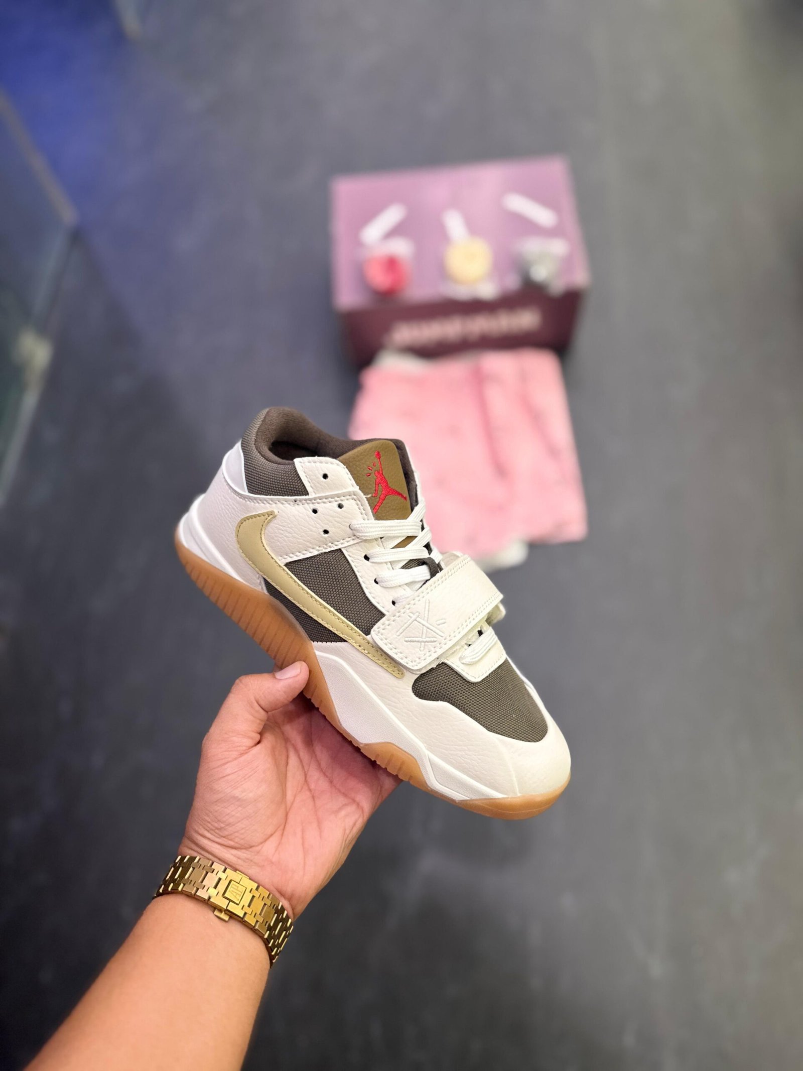 Jumpman Jack TR Collaborative Sail Sneakers (4)