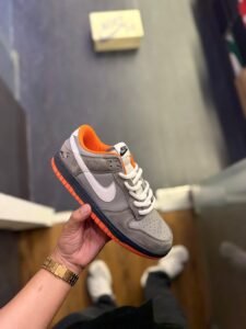 SB Dunk NYC Pigeon Grey Sneakers – Streetwear Edition (3)