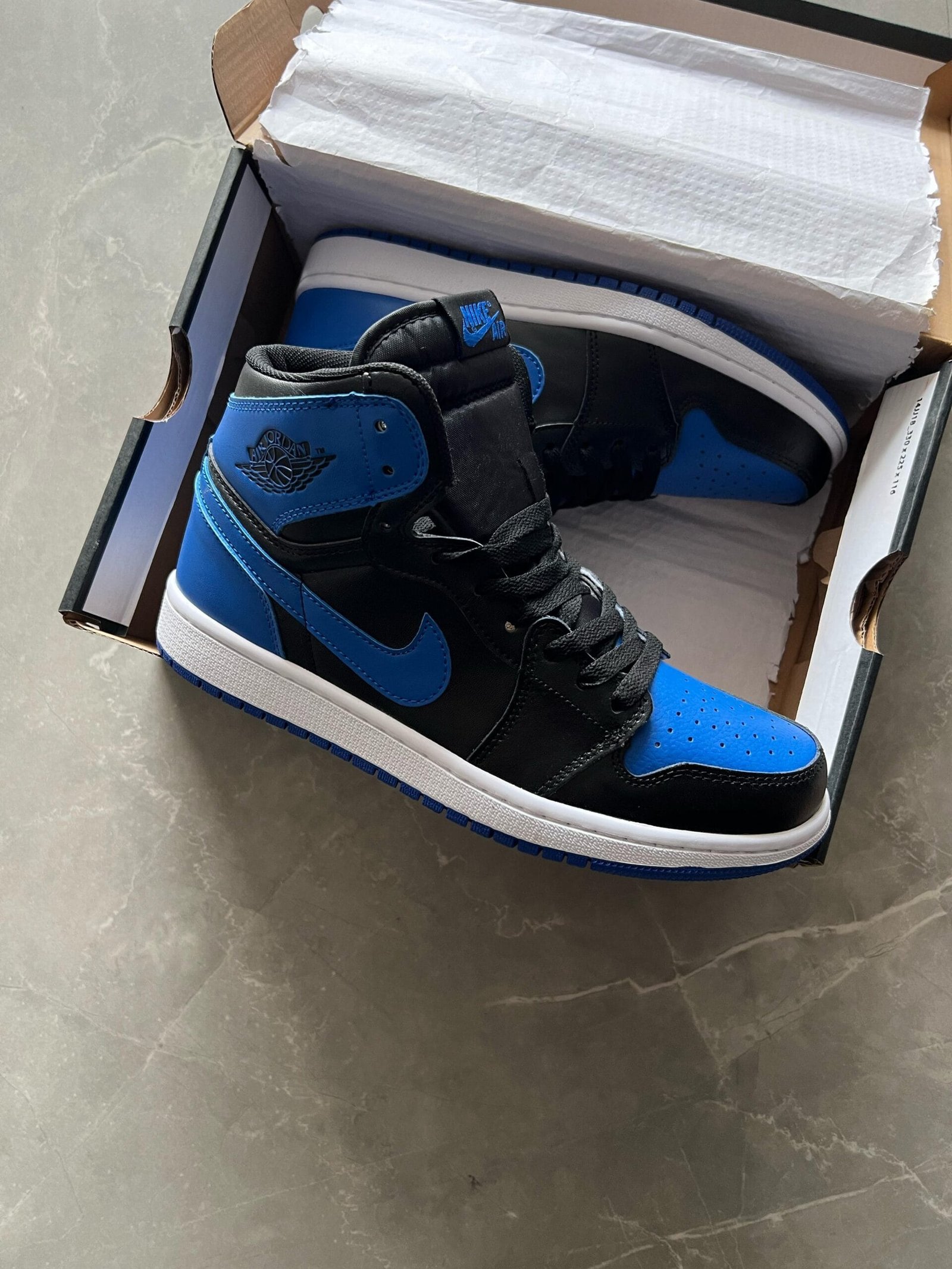 Shiny Blue Retro Sneakers For Boys