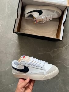 Blazer 77 Low Ankle Sneakers On Sale (2)