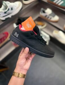 Dunk Bred Black Red Sneakers 2025 On Sale (1)