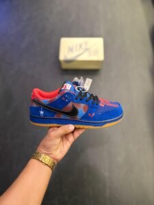 Dunk Spider-Man Sneakers Newly Launched (3)