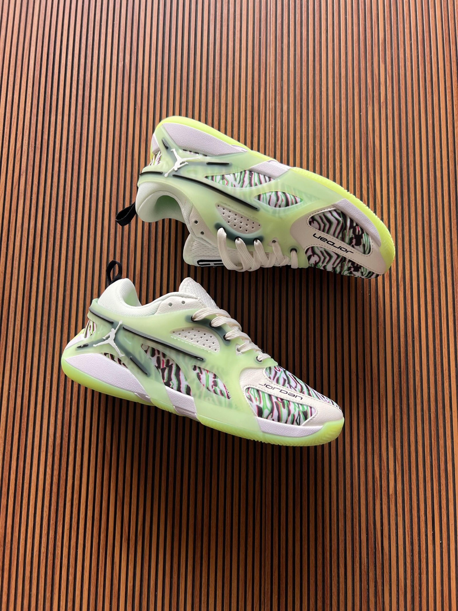 Heir Basketball Shoes In Stock 3 Colours (4)