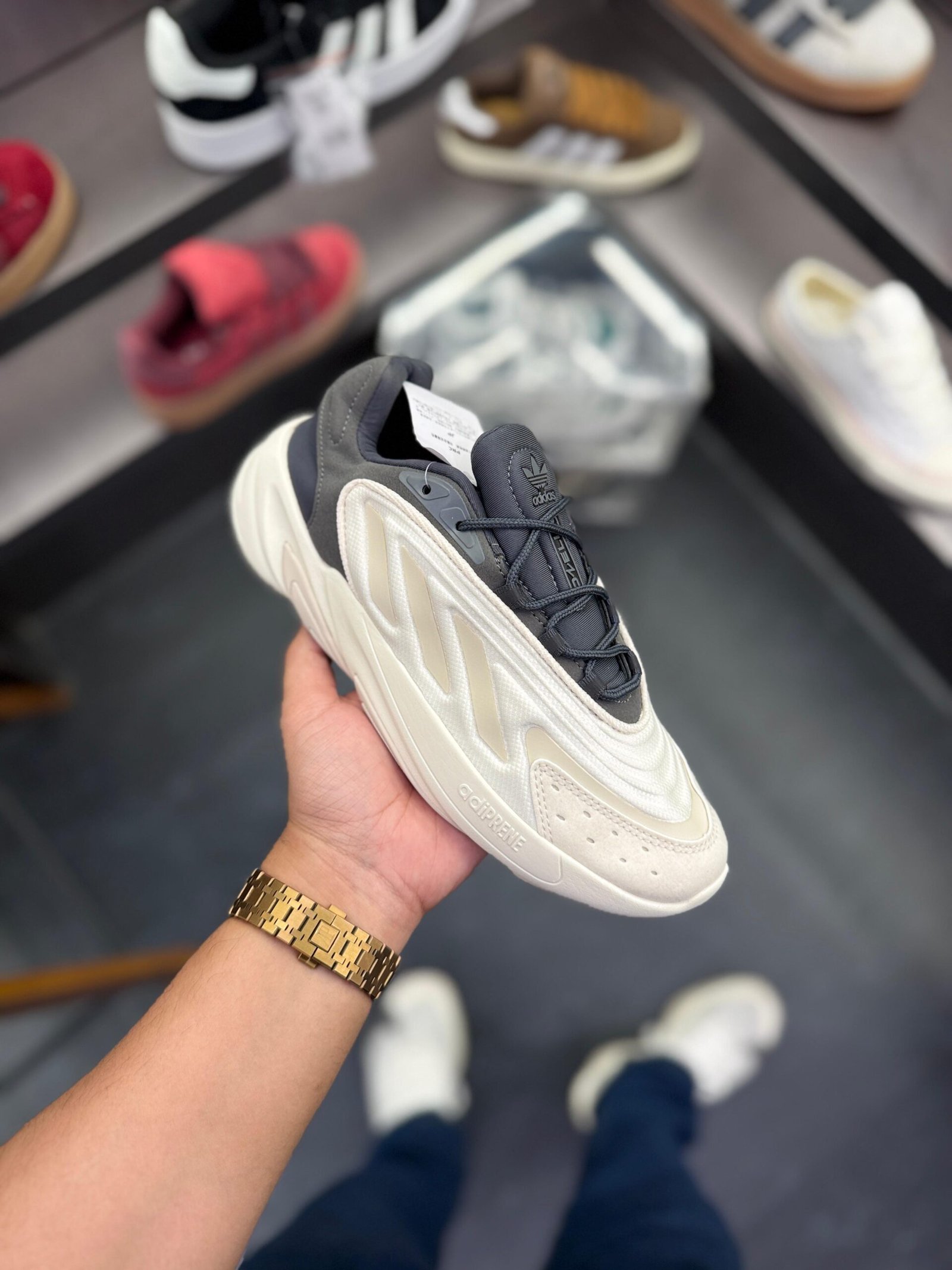 Ozelia Off White Black Sneakers On Sale (1)