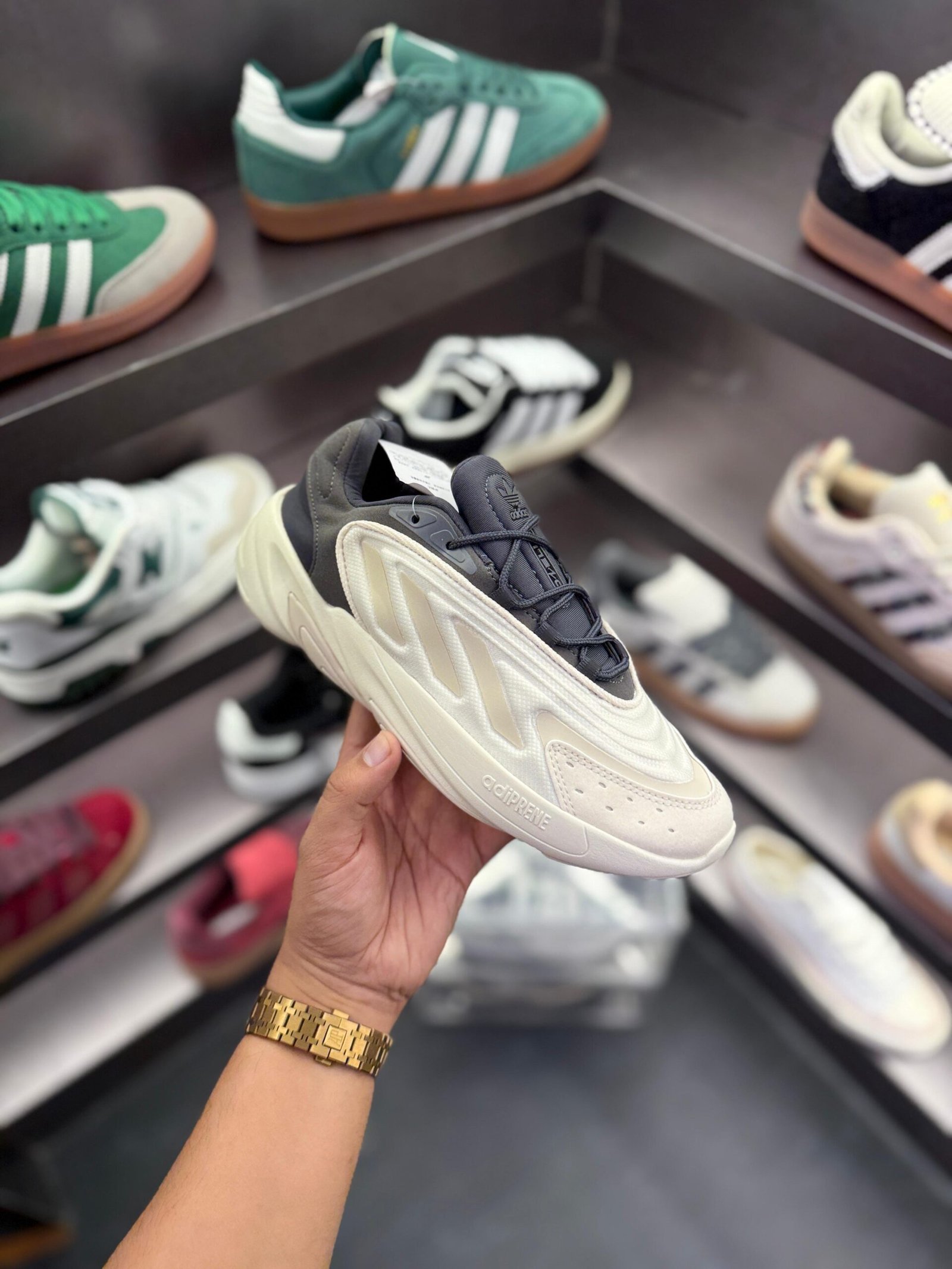 Ozelia Off White Black Sneakers On Sale (2)