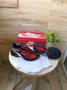 Tailwind Tn Plus Red Sneakers With Flash (4)