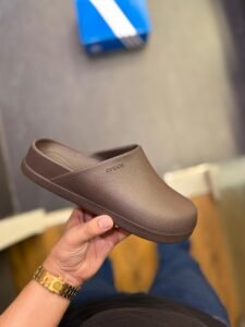 Dylan Clogs Lightweight & Affordable 4 Colours (9)