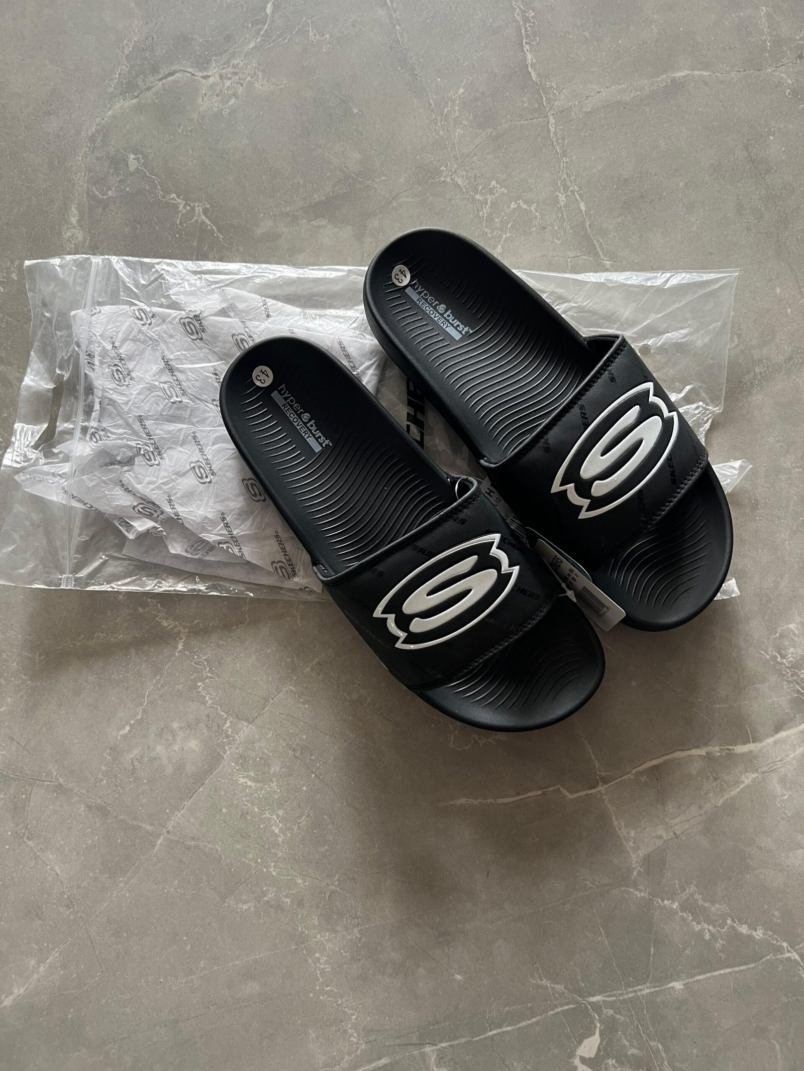 Imported New Premium Slides On Sale 4 Colours (5)