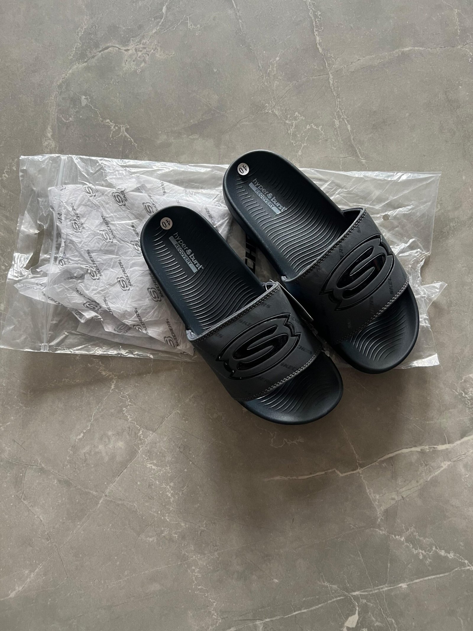 Imported New Premium Slides On Sale 4 Colours (6)
