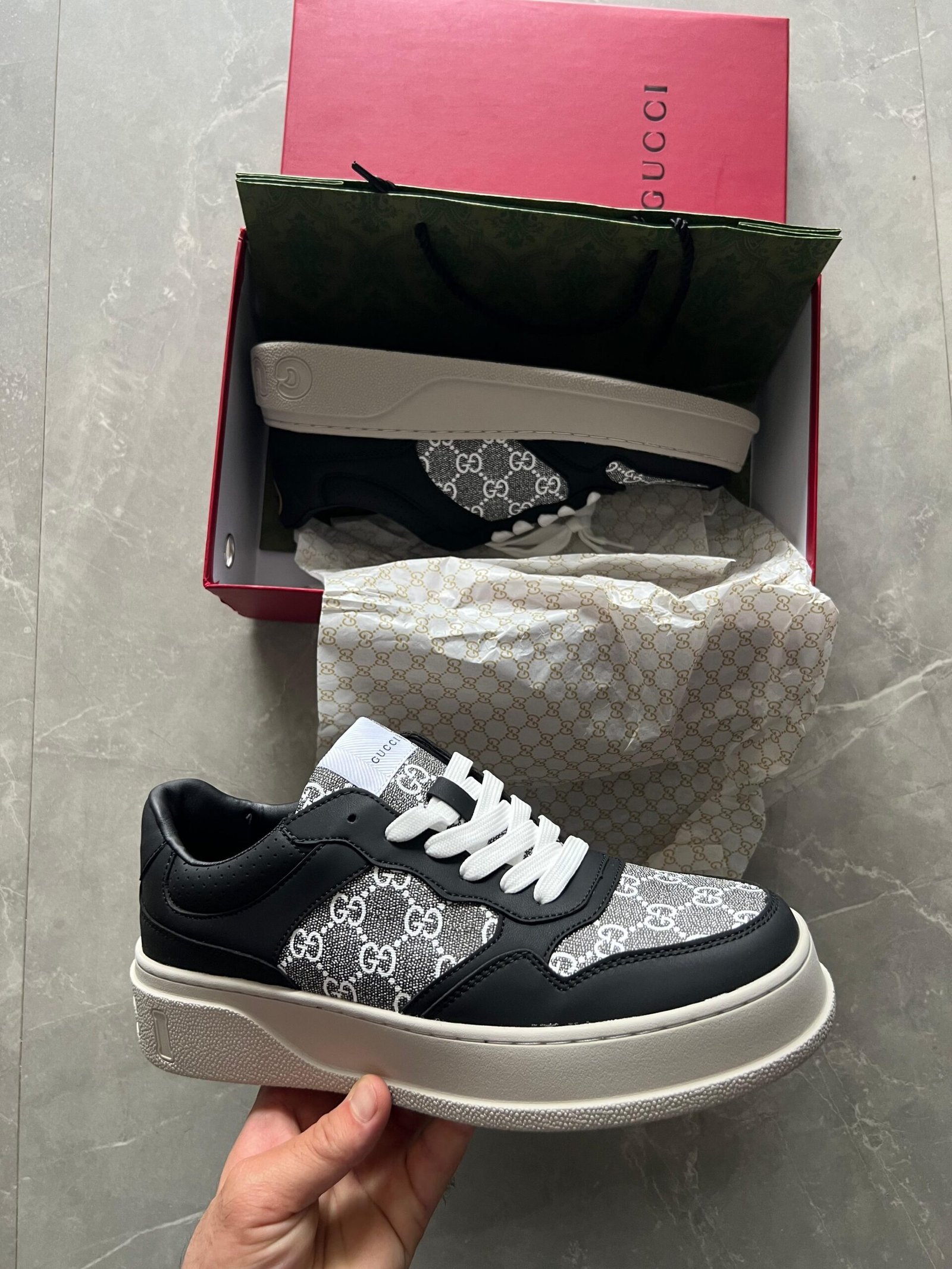 Imported Versatile Fashion Sneakers For Boys (2)