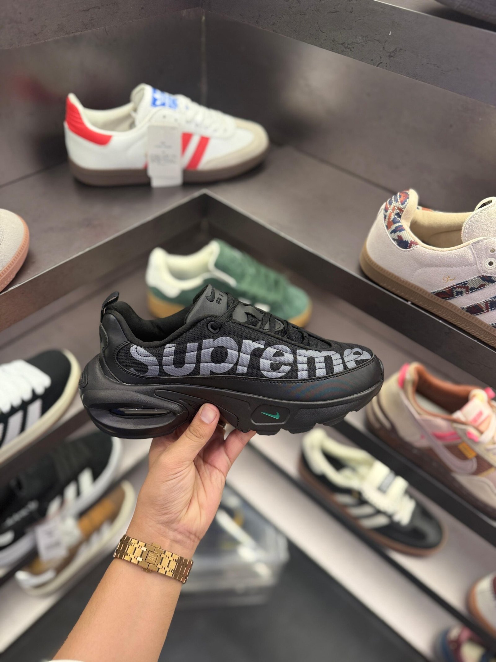 Portal Black Trainers Sneakers On Sale (2)