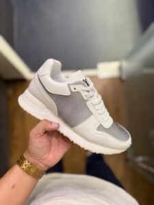 Run Away White Sneaker Sneakers In Stock (2)