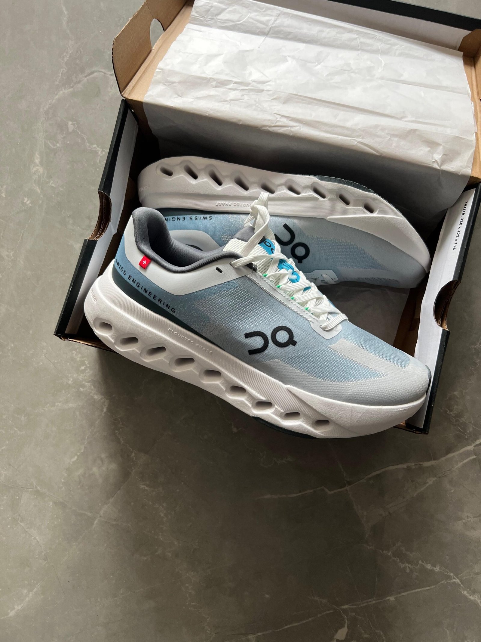 Running Cloud Surfer Next Sneakers 2 Colours (3)