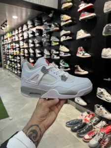 White Oreo Cement Retro 4 Sneakers – Classic Basketball Style