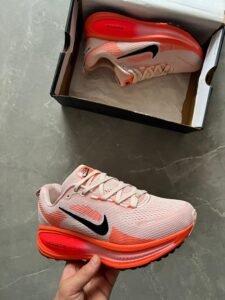 Zoom Vomero18 Sneakers For Boys 8 New Colours (6)