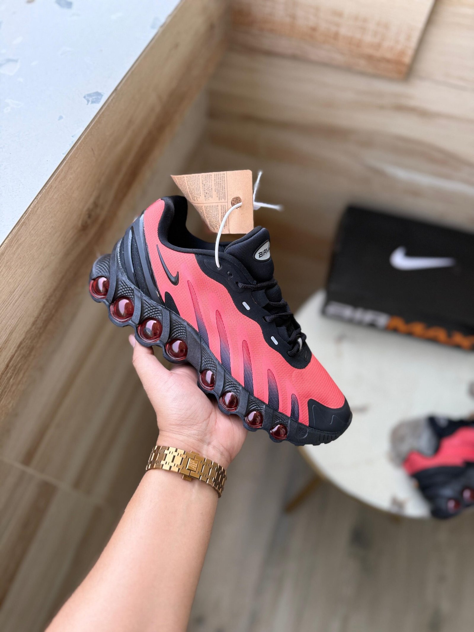 Airmax Dn8 Black Red Crimson Sneakers (2)