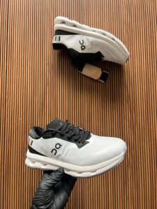 Cloud Running Imported UA Sneakers 3 Colours (1)