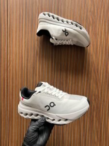 Cloud Running UA Sneakers Imported 5 Colours (1)