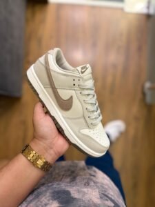 Dunk Phantom Khaki Sneakers On Sale (2)