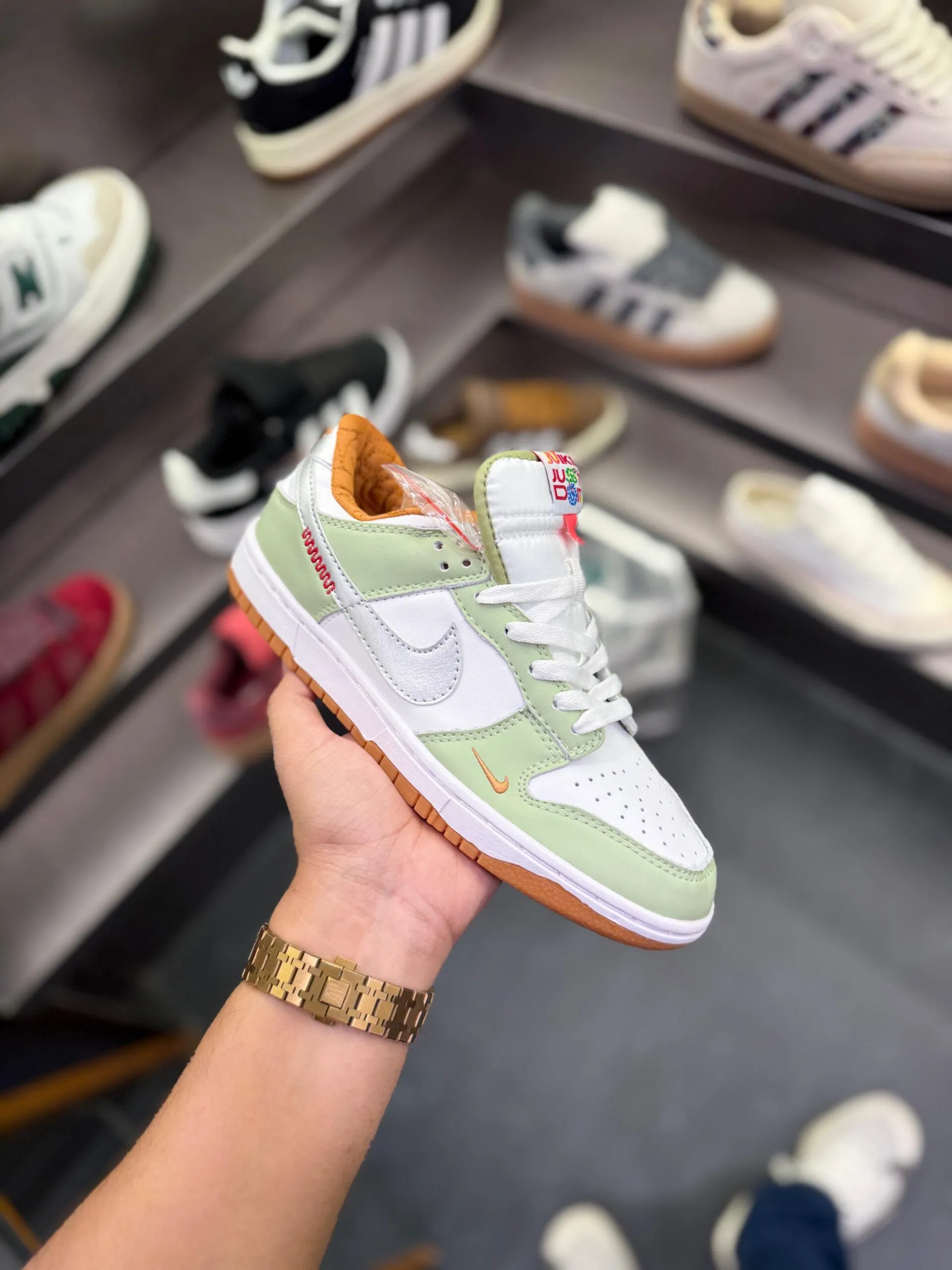 Dunk Year Of The Snake Sneakers Lightweight | 7AShoes First Copy