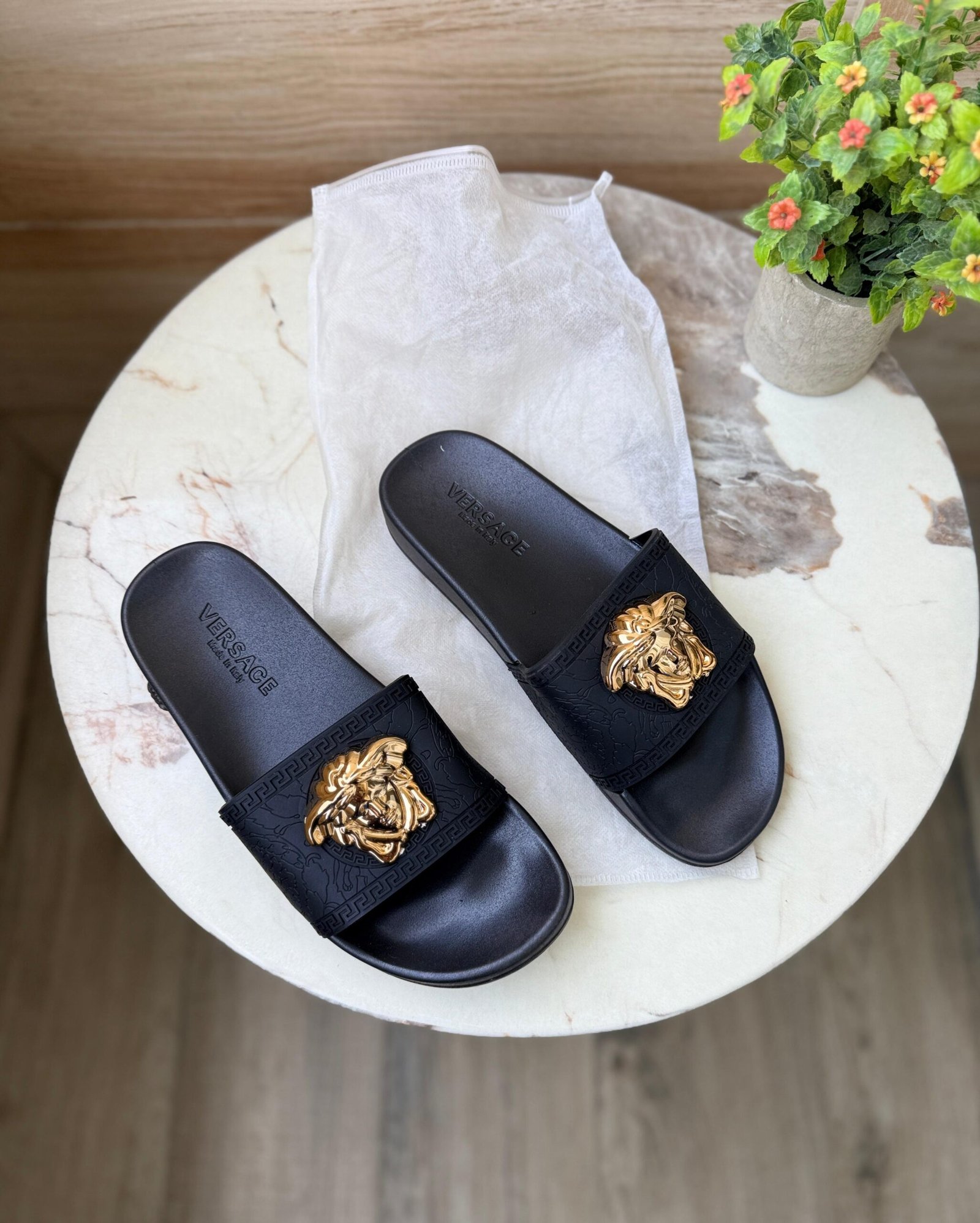 Luxury Black Gold Slides – Slip-on Footwear (2)