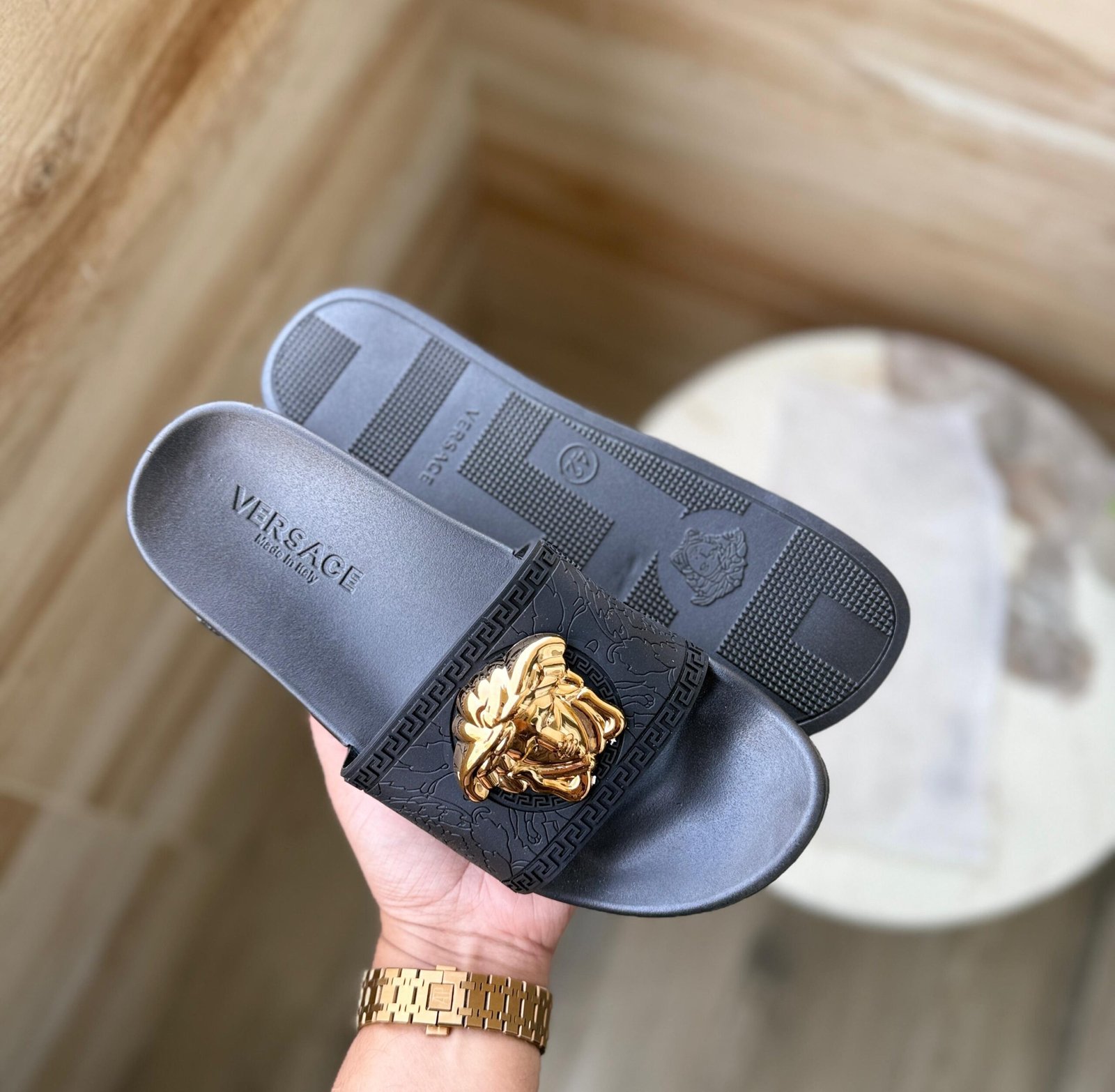 Luxury Black Gold Slides – Slip-on Footwear (3)
