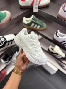P-6000 Trainer Triple White Sneakers In Stock (3)