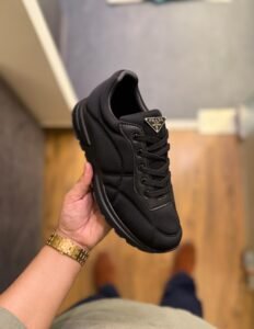 Signature Style Sneakers – 7A Quality Luxury Collection (4)