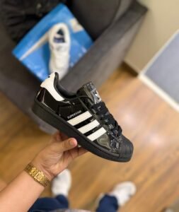 Superstar Atmos Black Patent Sneakers Unisex (3)