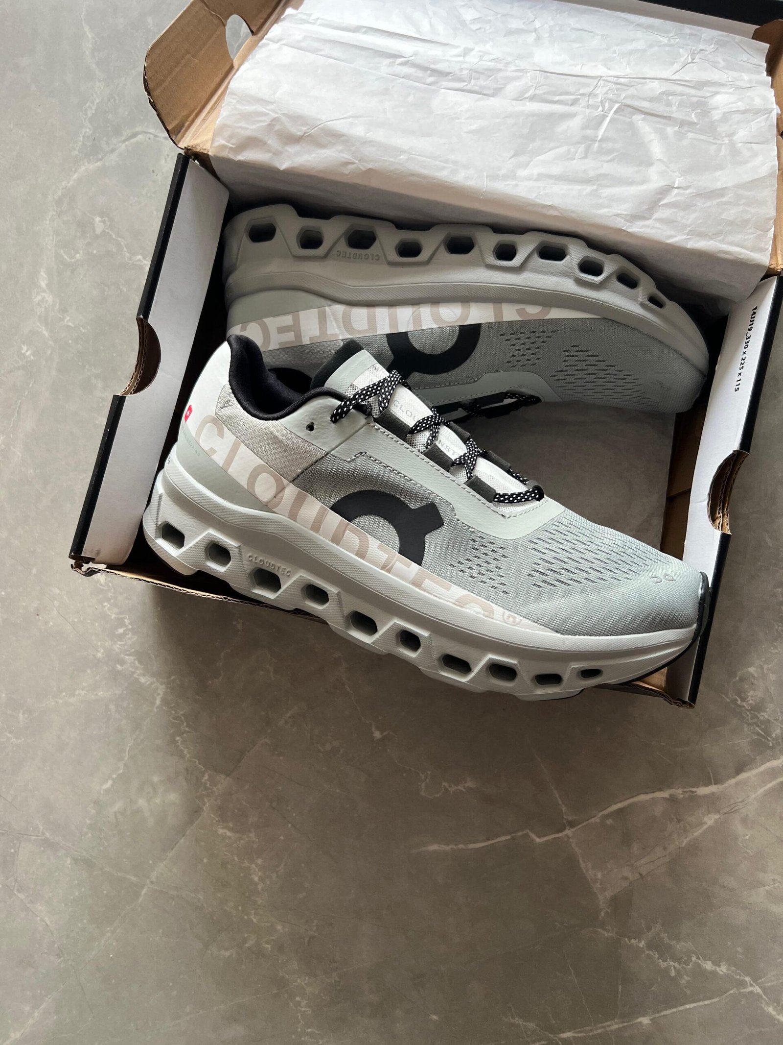 Cloud Running Techphase Sneakers 3 Colours (5)