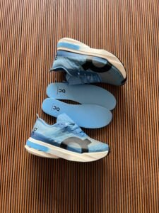 Cloud Strike Running Sneakers – UA Quality Trainers (4)