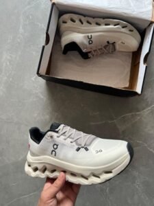 Cloud Techphase Running Sneakers 3 Colours (2)
