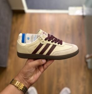 Girls White Maroon Samba Sneakers In Stock (3)