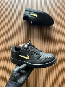Imported Low Method Sneakers For Boys 2 Colours (1)