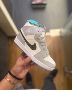 Retro 1 Mid Sneakers On Clearance Sale (2)