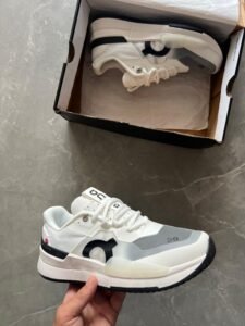 Running Roger Cloud Pro 2 Sneakers (2)