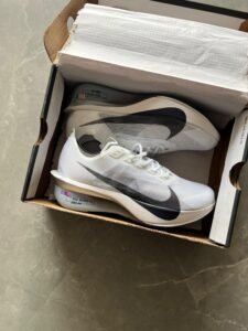 Vapour Fly Next 4 Per cent Sneakers 5 Colours (5)