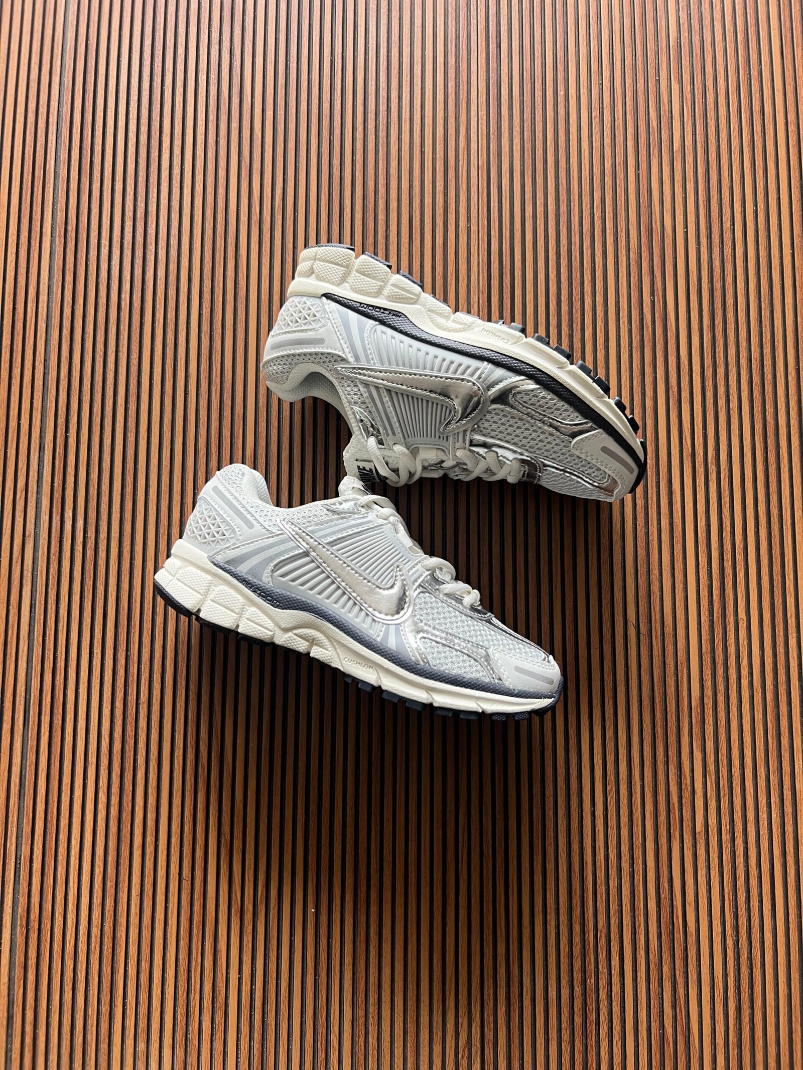 Zoom Vomero 5 Running Sneakers Sports Shoes For Girls (3)