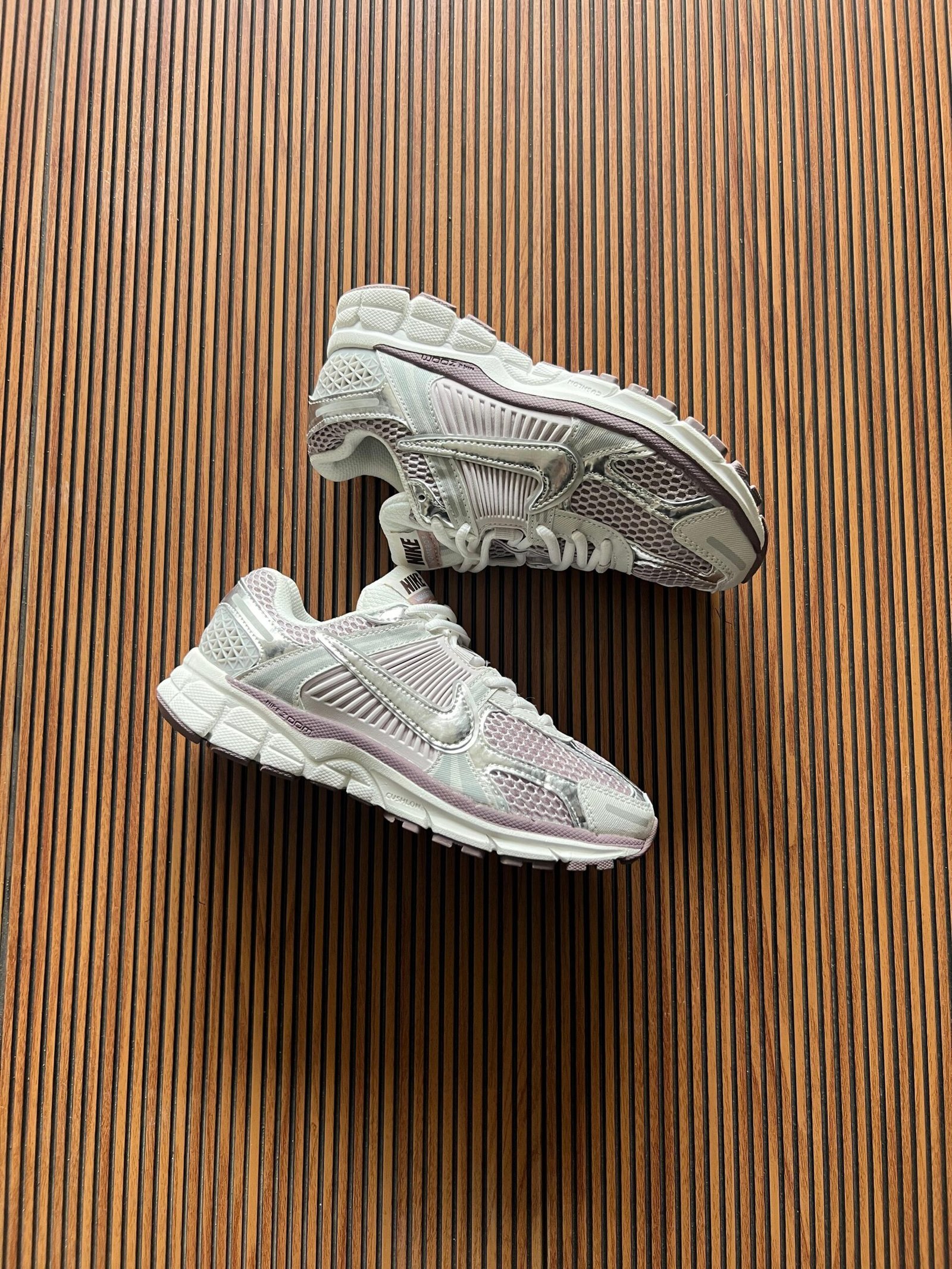 Zoom Vomero 5 Running Sneakers Sports Shoes For Girls (6)