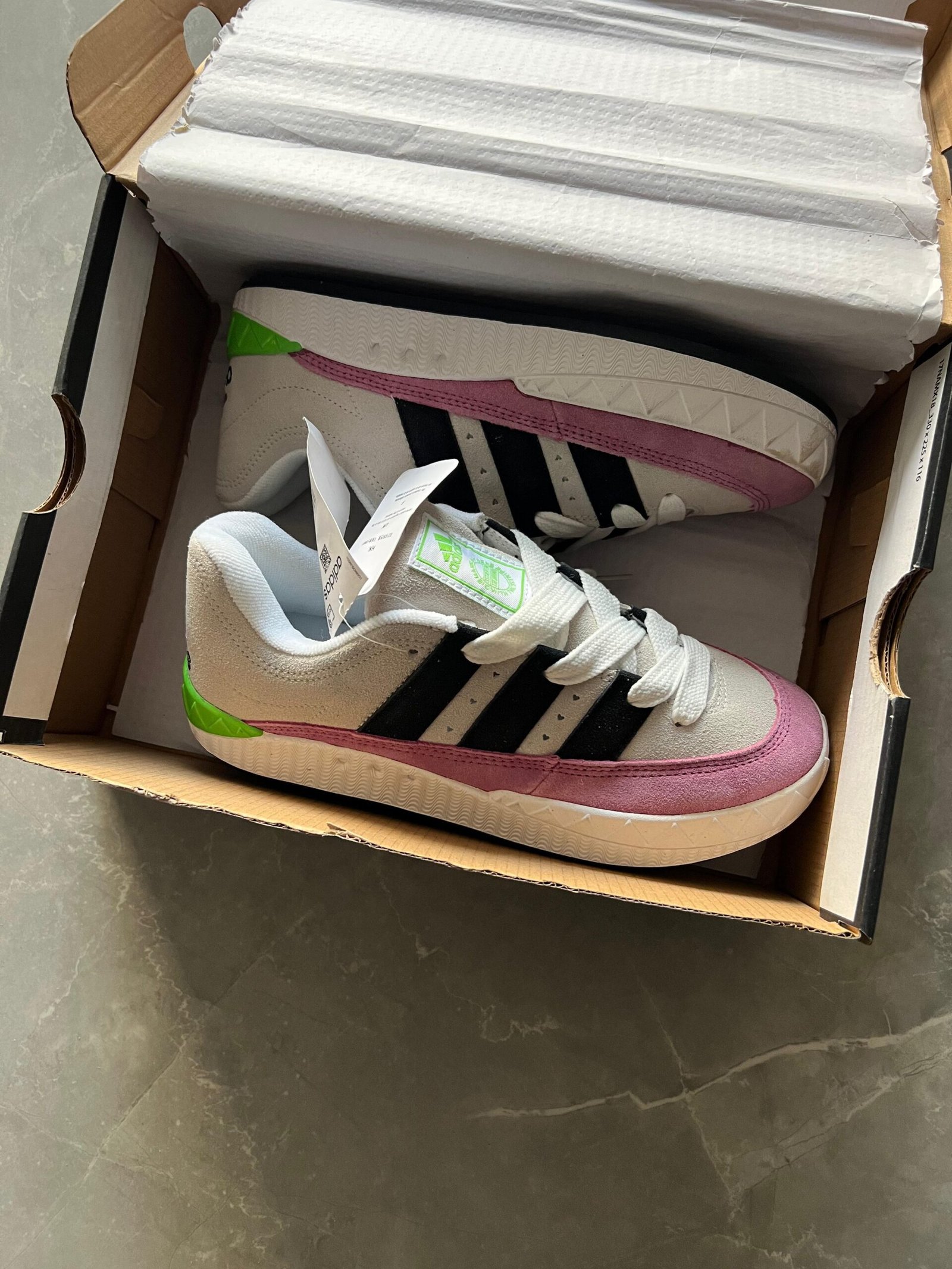 Admátic Girls Sneakers – Premium Comfort (3 Colors) (5)