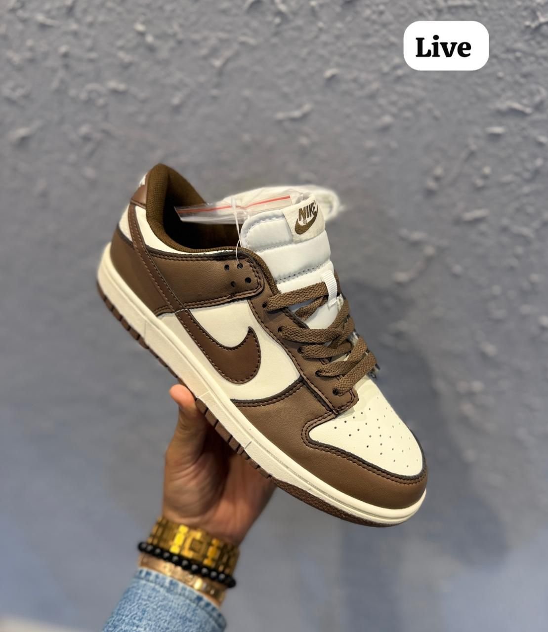 Cacao Wow Low-Top SB Dunk Sneakers – Street Style Skate Shoes Cacao Wow Low-Top SB Dunk Sneakers – Street Style Skate Shoes