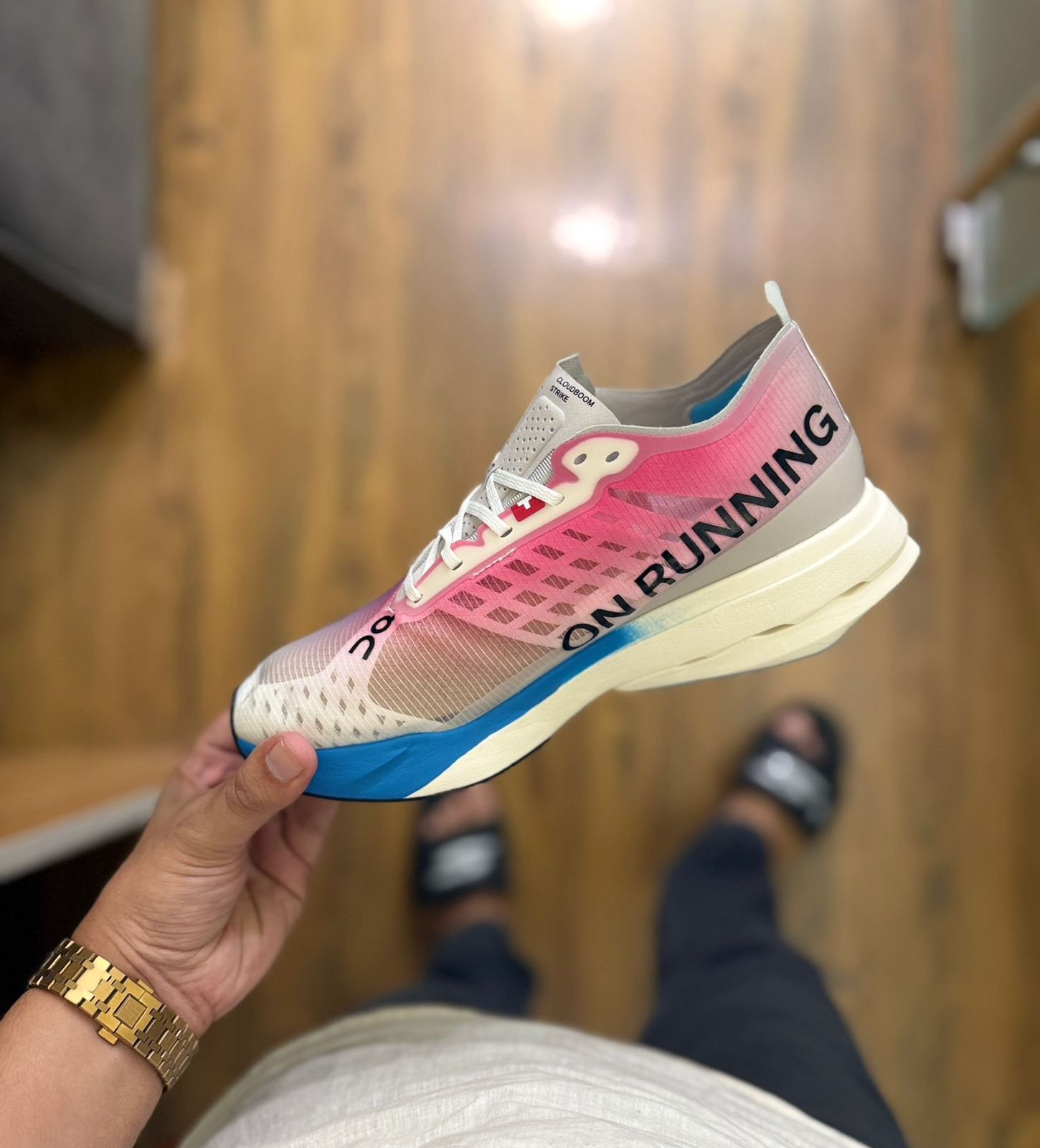 CloudBoom Strike Lightweight Running Sneakers (3)