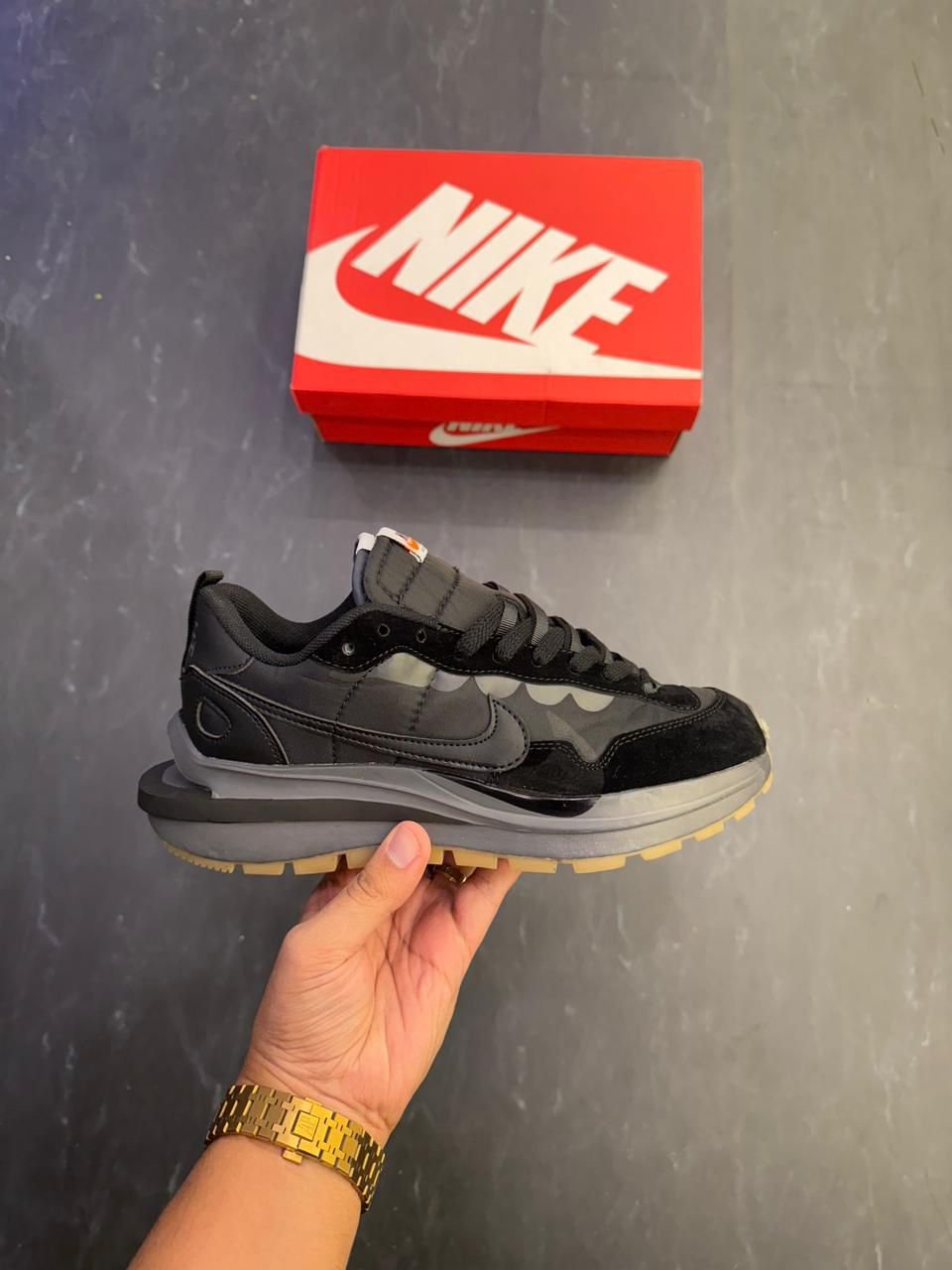 Full Black VaporWaffle x Sacai Sneakers (3)