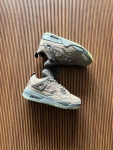 Glow-in-the-Dark Kaws-Inspired Sneakers – Boys’ Special Edition, 2 Colors (2)