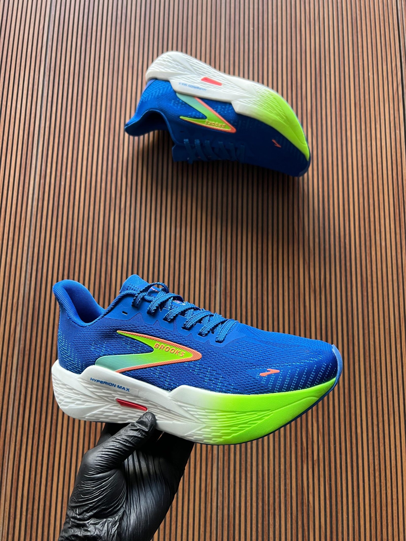 Hyperion Max 2 Running Shoes Lightweight Premium Trainers (1) Hyperion Max 2 Running Shoes Lightweight Premium Trainers (1)