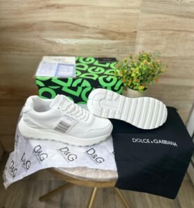 Korean-Inspired White Premium Sneakers (2)