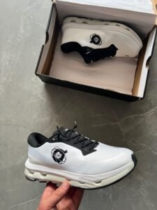 Lightweight Kith-Inspired Sneakers – Men’s Trendy Shoes, 4 Colors (2)