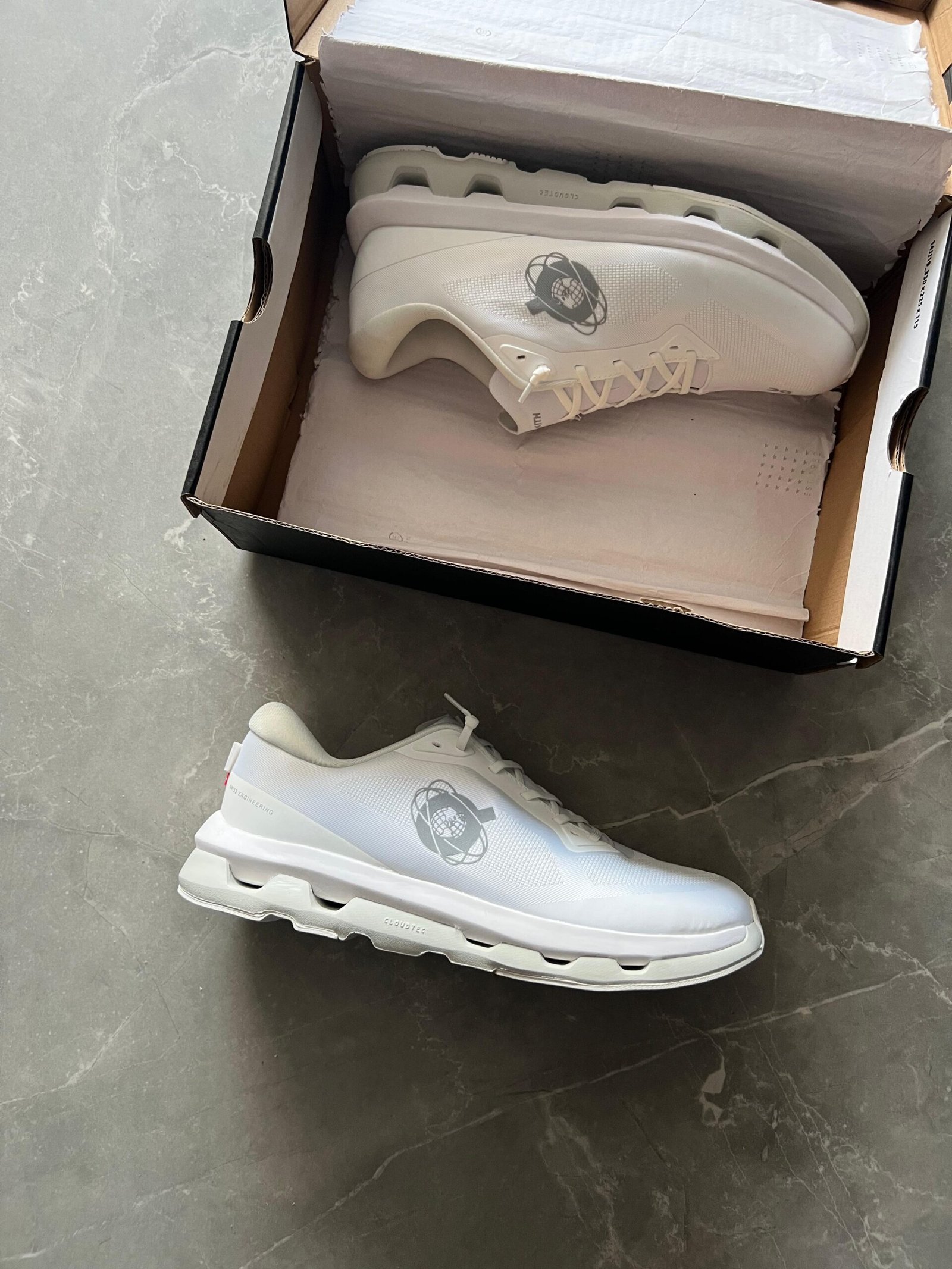 Lightweight Kith-Inspired Sneakers – Men’s Trendy Shoes, 4 Colors (5) Lightweight Kith-Inspired Sneakers – Men’s Trendy Shoes, 4 Colors (5)